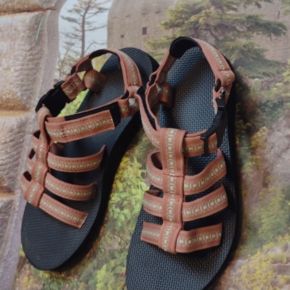 TEVA mauve sandals size 9.5? - Picture 3 of 6
